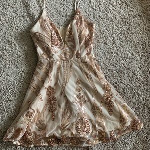 Windsor dress size 2 with sequins